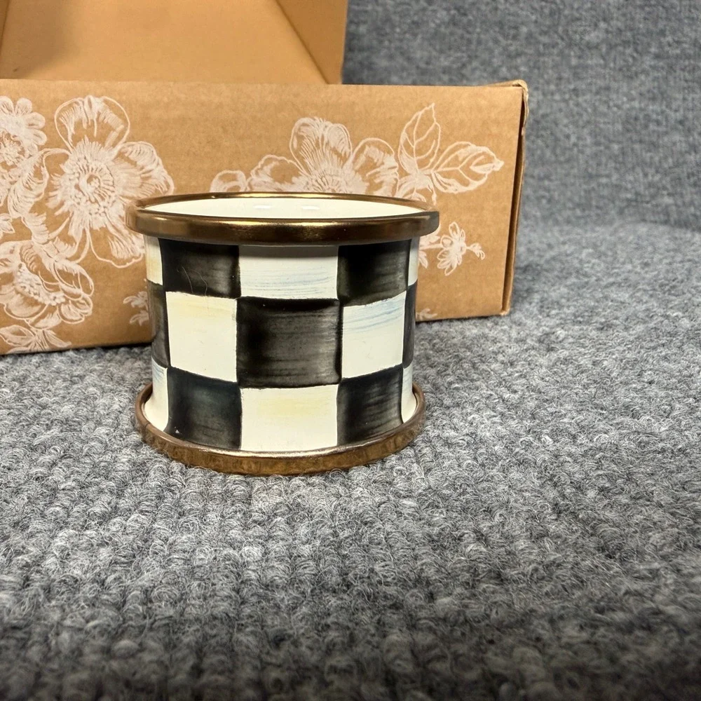 Mackenzie Childs Napkin Rings Holder Courtly Check Set Of 4 Black White Party